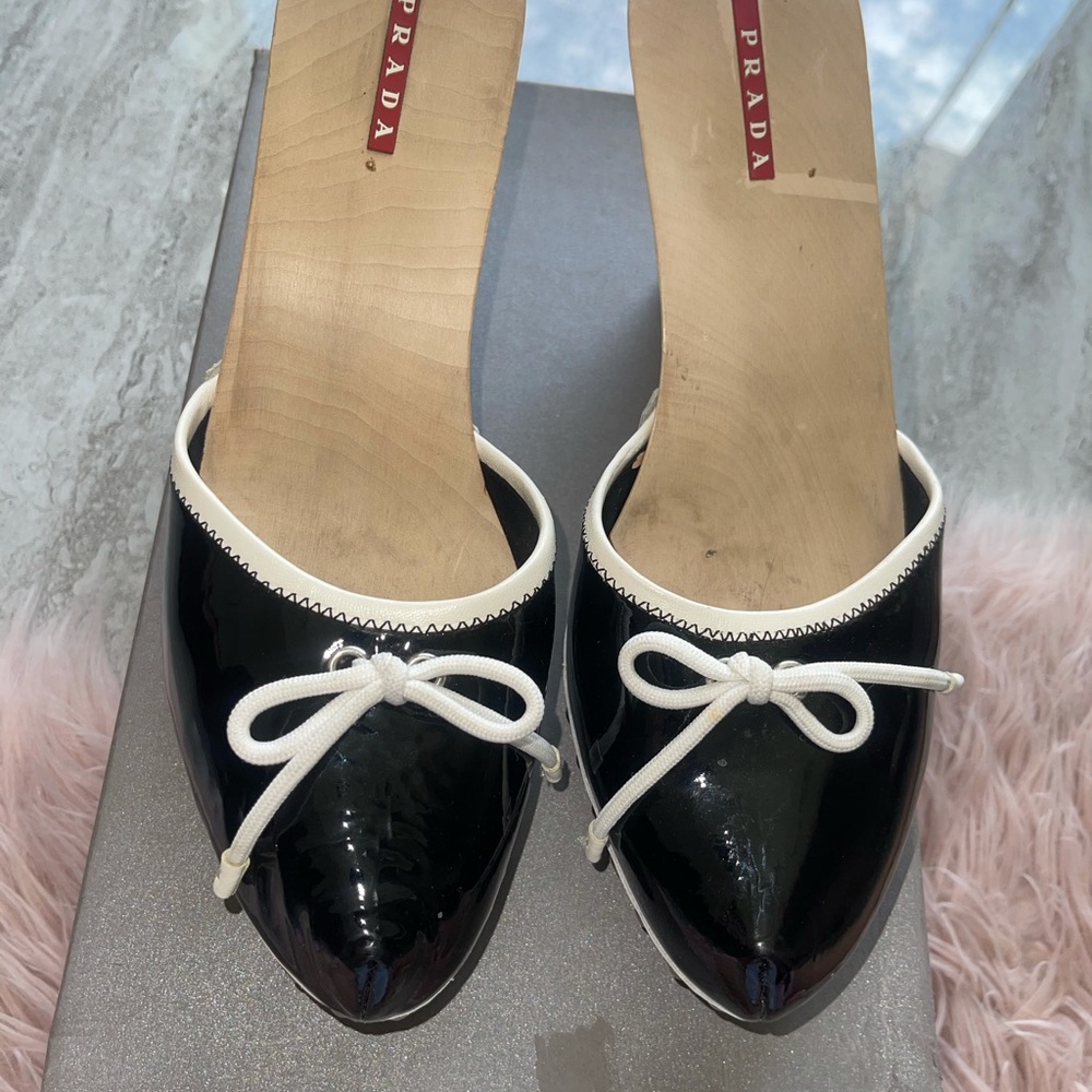 Used Prada Patton leather heals great condition size 10 black/white tanw… - Picture 7 of 9